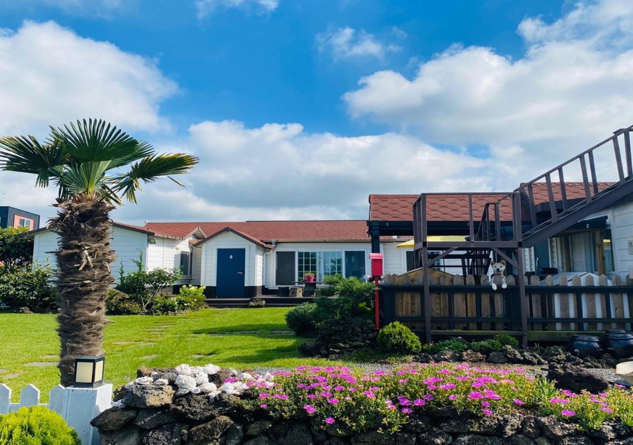 Jeju Haepoomdal Pension Exterior foto